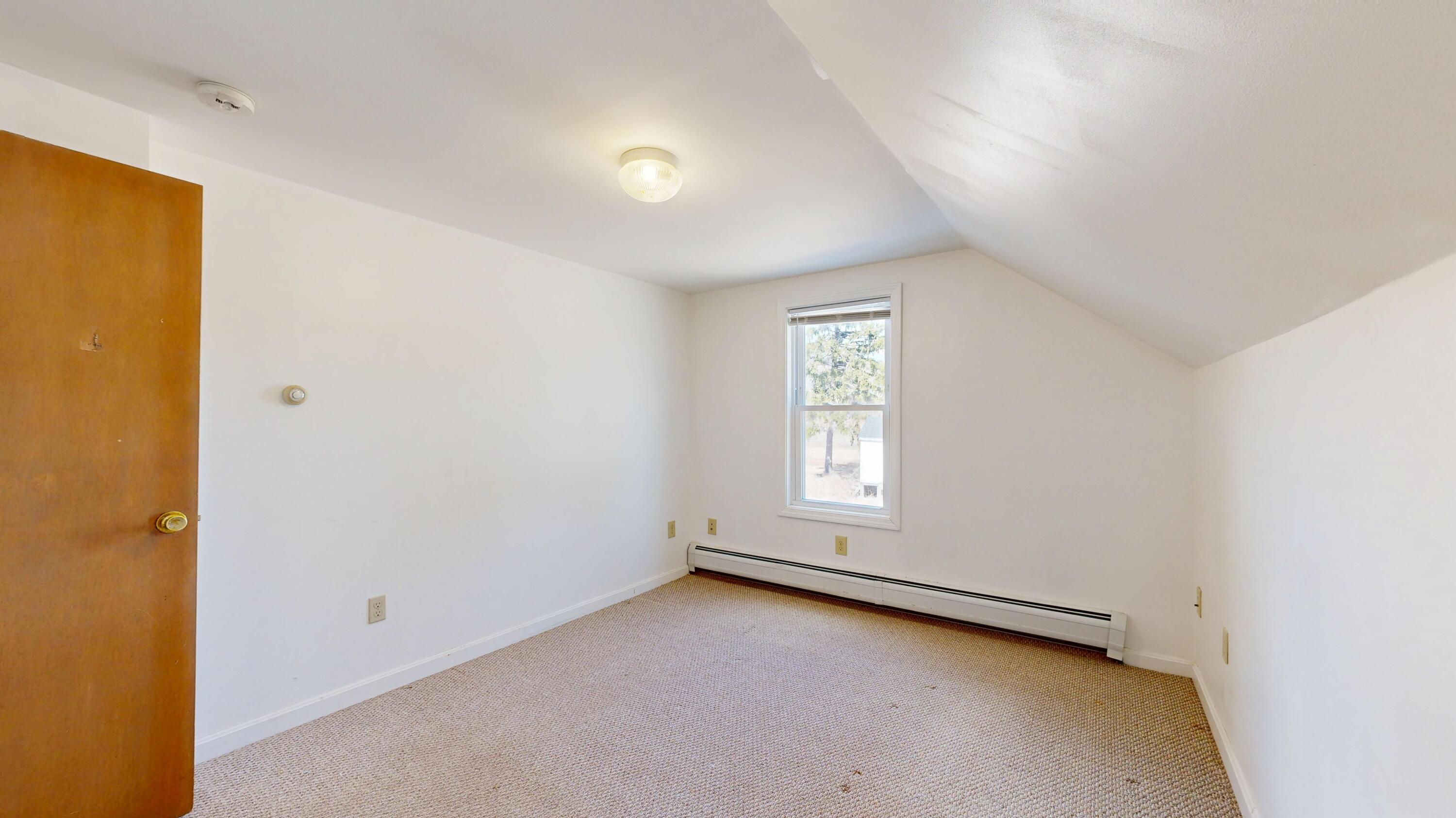 537 Riverside Drive Auburn, ME 04210 - Photo 32 of 46 537-Riverside-04022025_103547