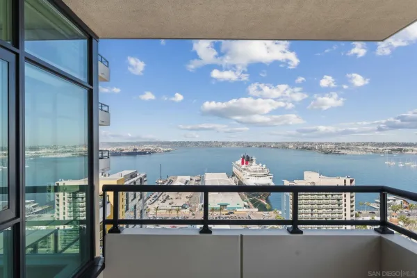 $7,000 | 1199 Pacific Highway, Unit 2301, San Diego, CA 92101