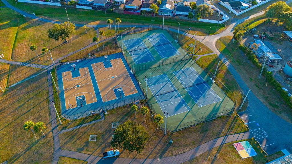 5124 Springwood Drive Tampa, FL 33624 - Photo 52 of 53