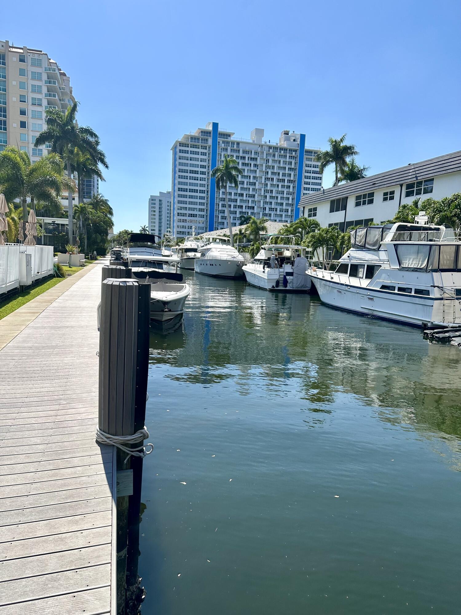 901 North Birch Road, Unit A2 Fort Lauderdale, FL 33304 - Photo 18 of 32 MC CANAL VIEW
