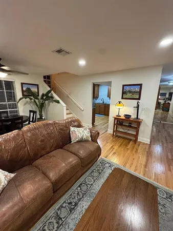 $2,700 | 606 South Glen Avenue, Unit 9, Tampa, FL 33609