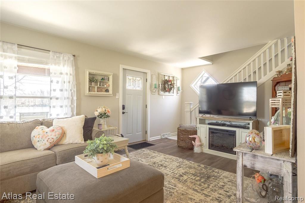 9053 Perry Road Atlas, MI 48411 - Photo 12 of 41