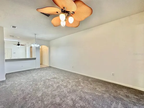 $1,800 | 10130 Tranquility Way, Unit 10130, Tampa, FL 33625