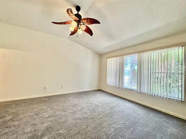 $1,800 | 10130 Tranquility Way, Unit 10130, Tampa, FL 33625