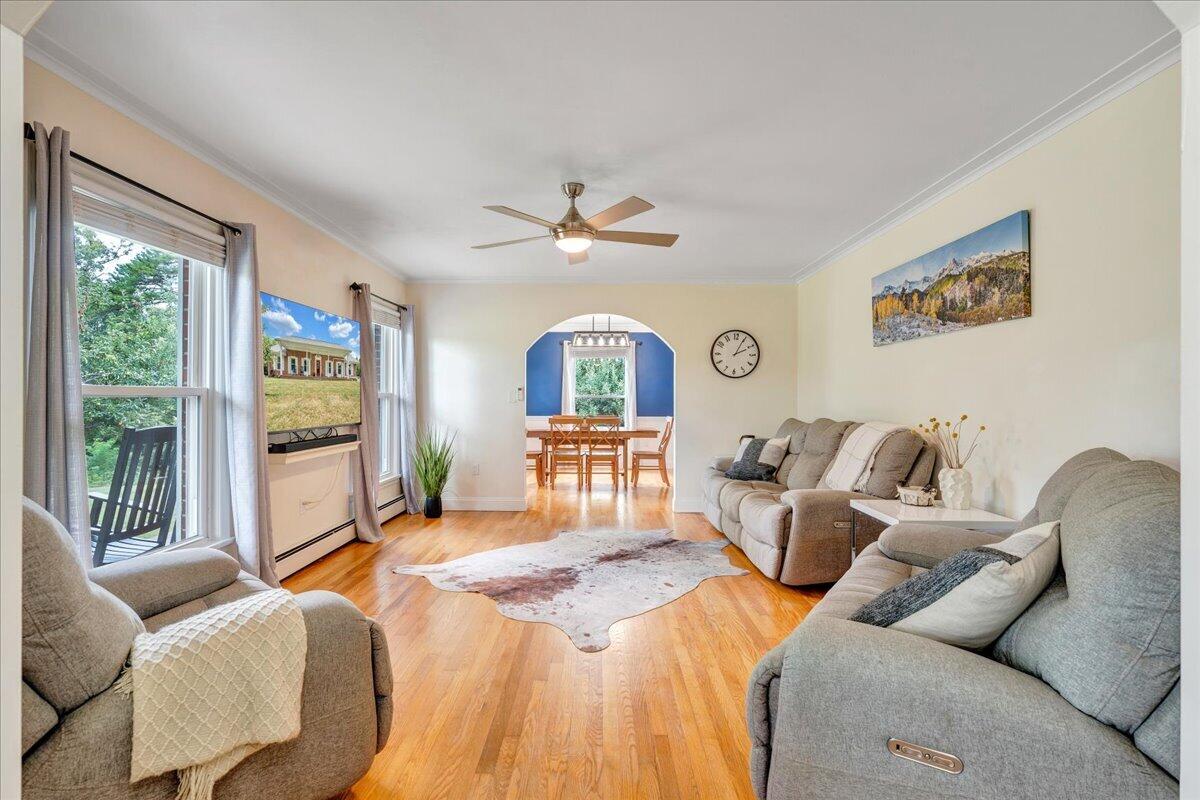 1125 Loyds Store Road Vinton, VA 24179 - Photo 15 of 119 012-MIB05954