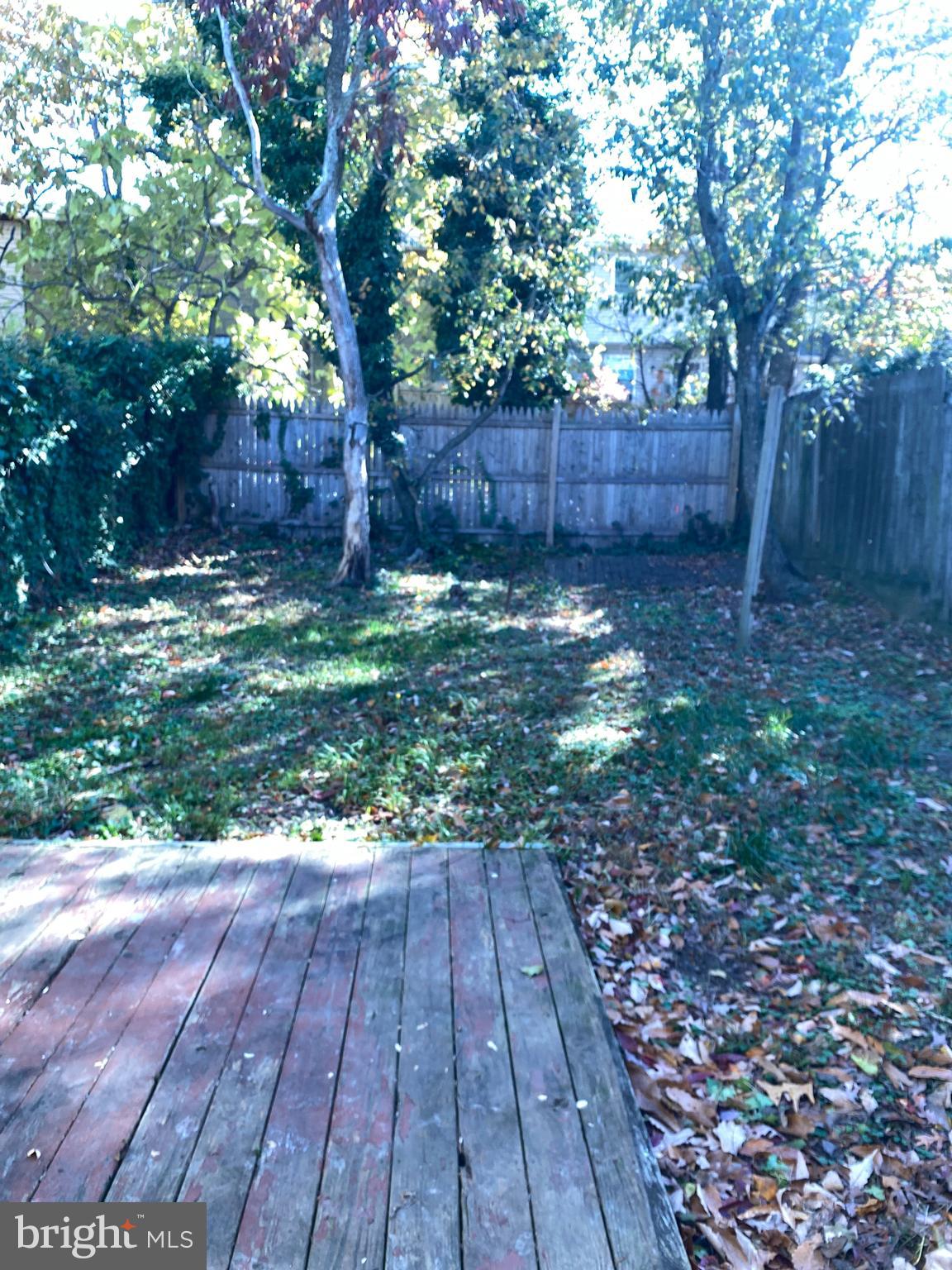 14 Berkshire Road Sicklerville, NJ 08081 - Photo 16 of 17 a view of backyard with green space
