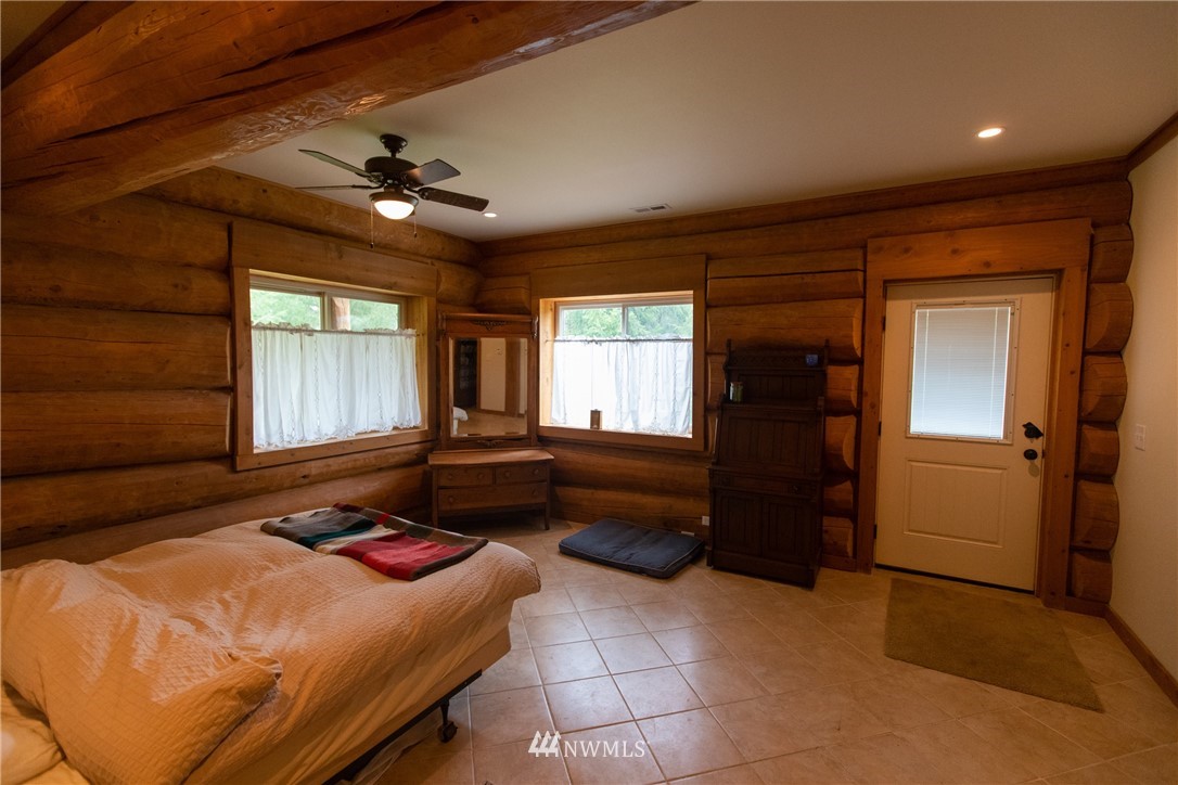 8 Craftdale Road Oakville, WA 98568 - Photo 12 of 25 Gallery Image 12