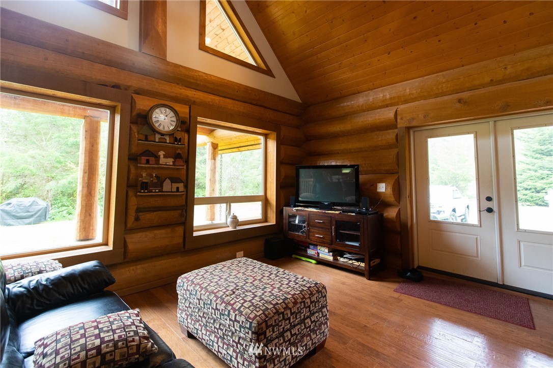8 Craftdale Road Oakville, WA 98568 - Photo 21 of 25 Gallery Image 21