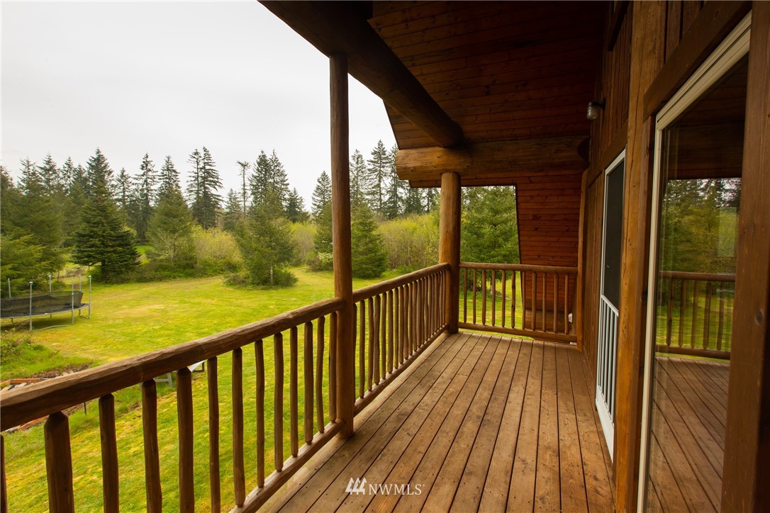 8 Craftdale Road Oakville, WA 98568 - Photo 8 of 25 Gallery Image 8