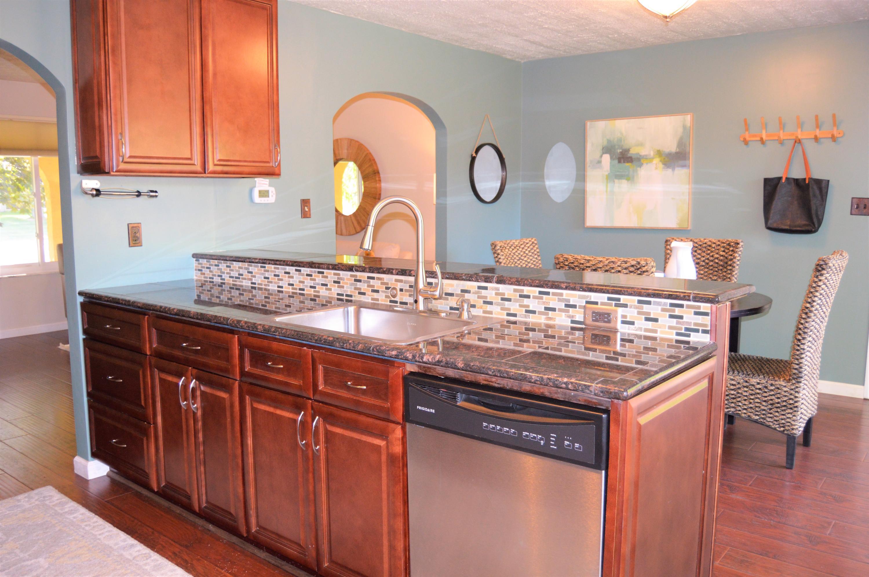 5700 Linworth Road Columbus, OH 43235 - Photo 9 of 28 Gallery Image 9