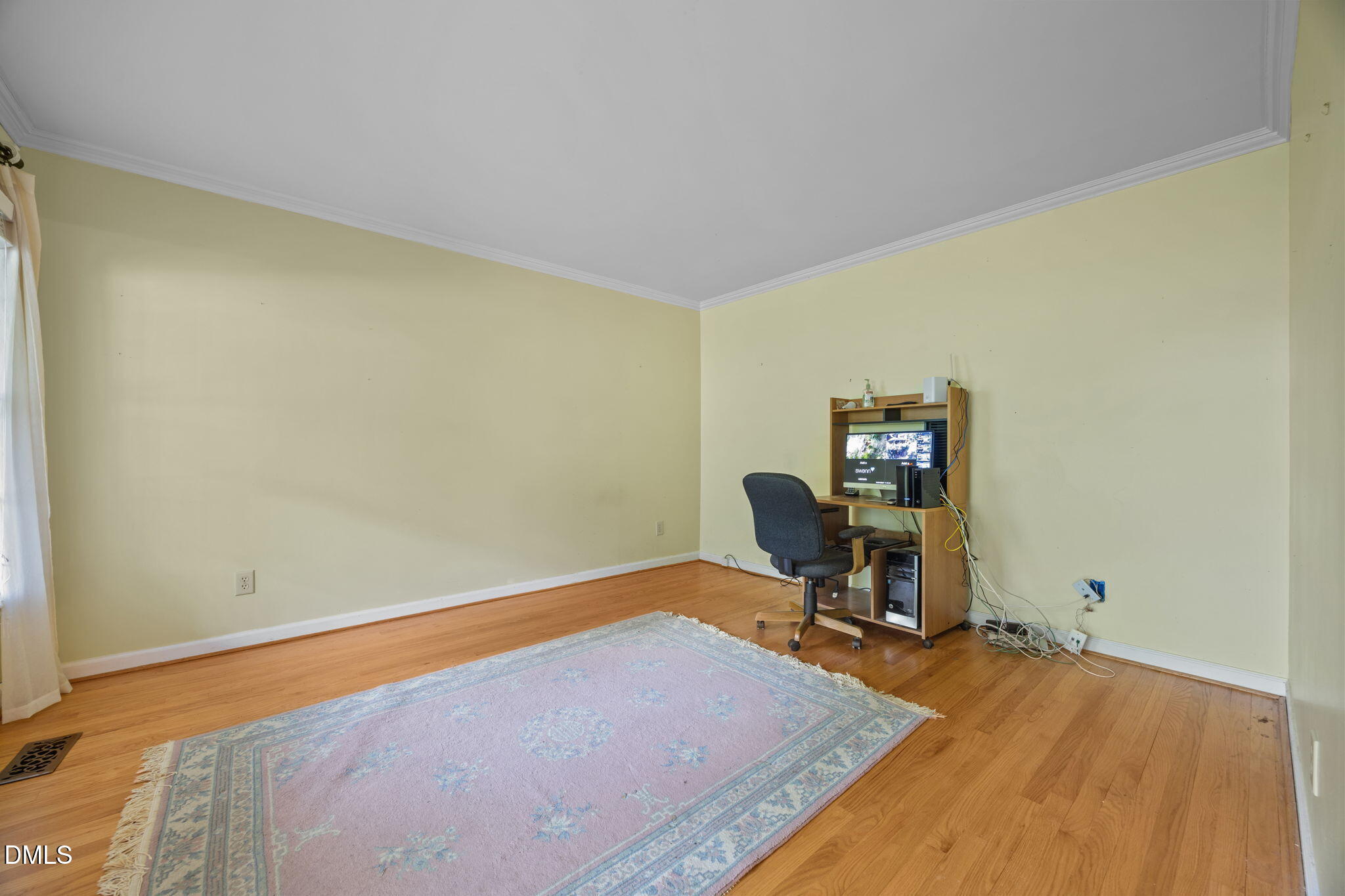 8705 Trailing Cedar Court Raleigh, NC 27613 - Photo 11 of 46 18-web-or-mls-IMG_3687