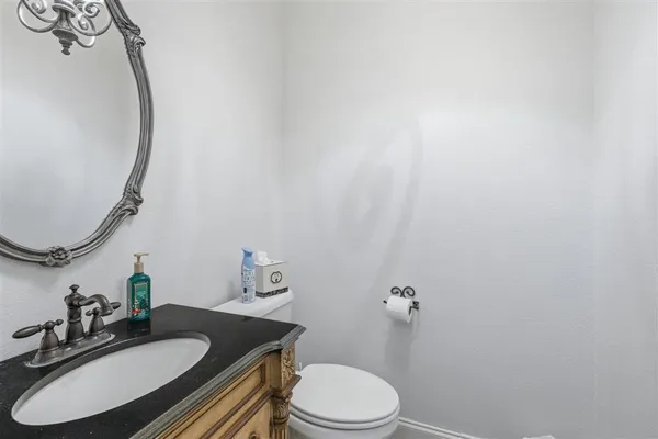 $525,000 | 975 North Kade Lane, Lake Charles, LA 70605