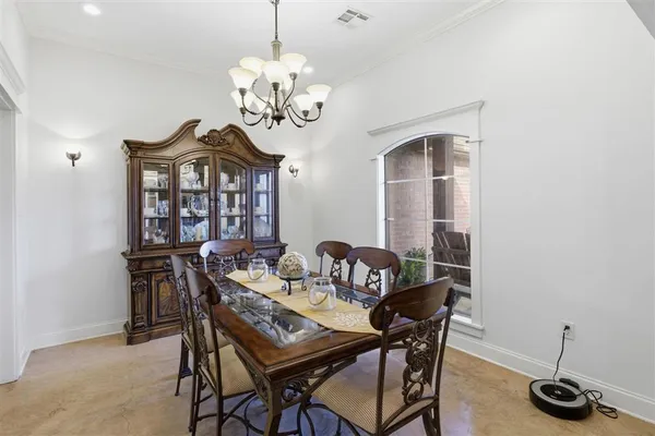 $525,000 | 975 North Kade Lane, Lake Charles, LA 70605