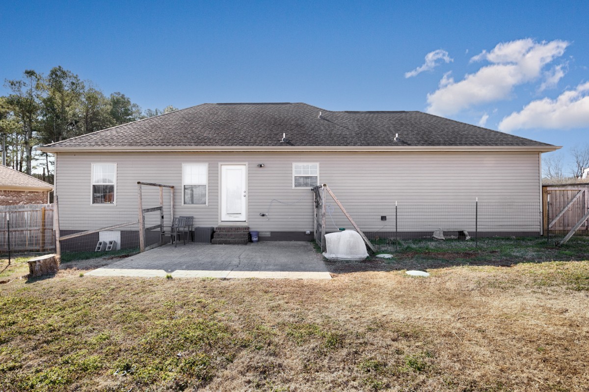 27474 North Wales Road Elkmont, AL 35620 - Photo 29 of 30 a view of a backyard with a tree