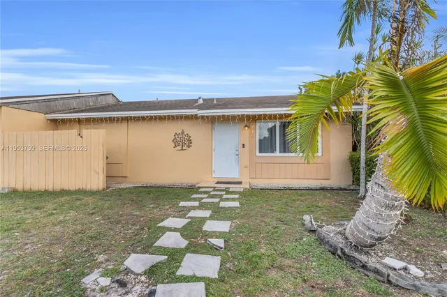 $449,000 | 7197 Southwest 152nd Place, Miami, FL 33193