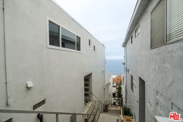 $6,000 | 18203 Coastline Drive, Unit 7, Malibu, CA 90265