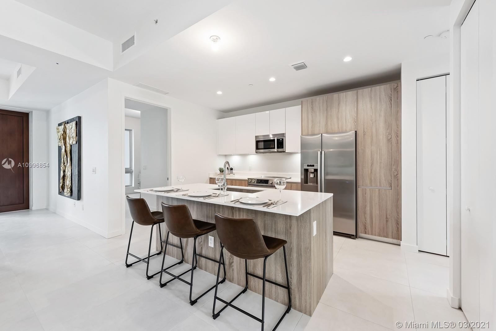 545 Southwest 11th Street, Unit 205 Miami, FL 33129 - Photo 5 of 20