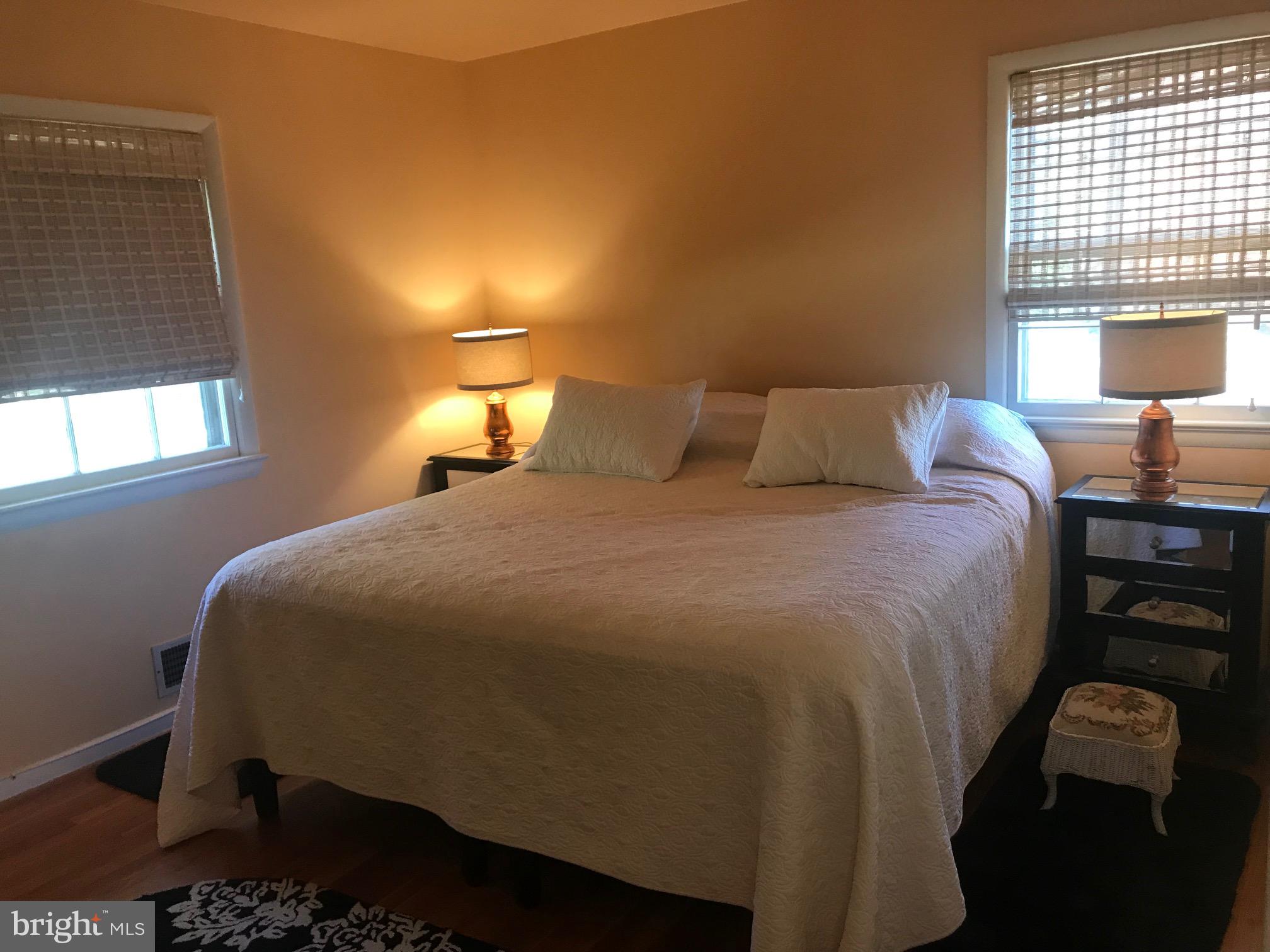 7504 Miller Fall Road Rockville, MD 20855 - Photo 17 of 30 Spacious master bedroom