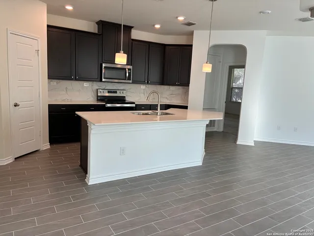 $399,500 | 7807 Vejer, Boerne, TX 78015