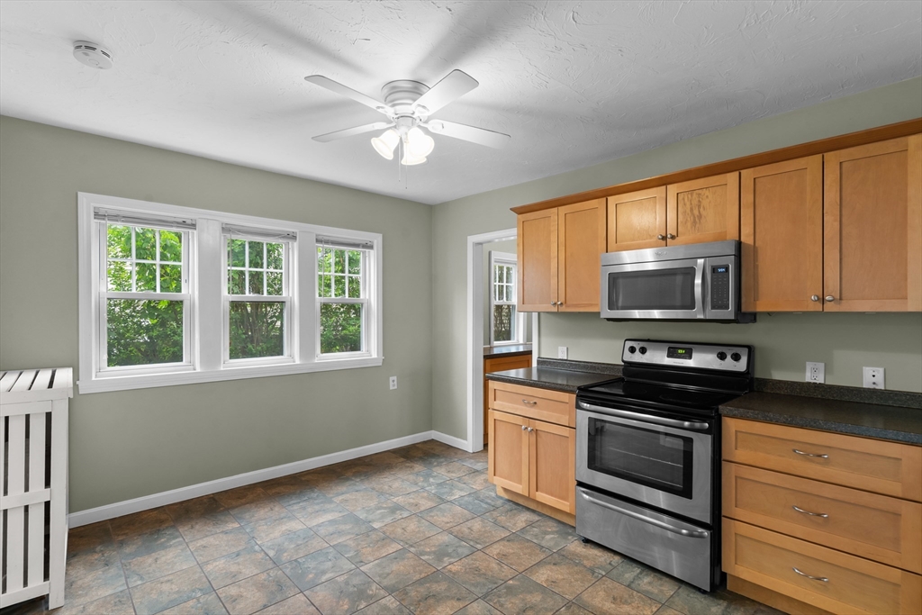 2 Davidson Road Worcester, MA 01605 - Photo 22 of 42