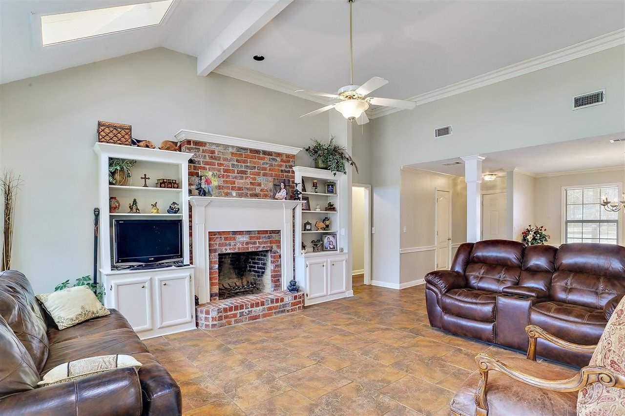 536 North Spring Lake Circle Terry, MS 39170 - Photo 4 of 19 Photo 7
