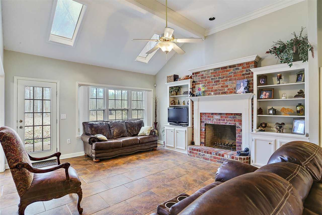 536 North Spring Lake Circle Terry, MS 39170 - Photo 5 of 19 Photo 9