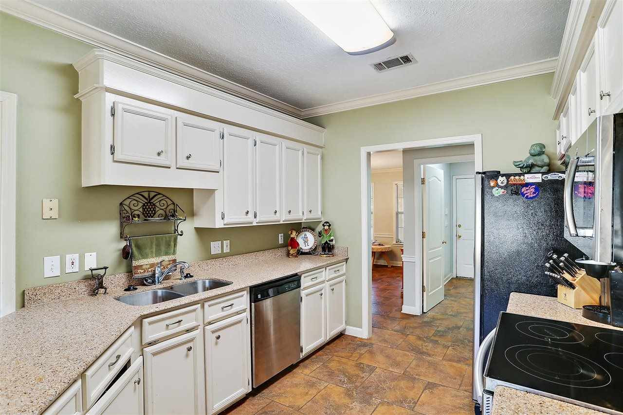536 North Spring Lake Circle Terry, MS 39170 - Photo 8 of 19 Photo 13