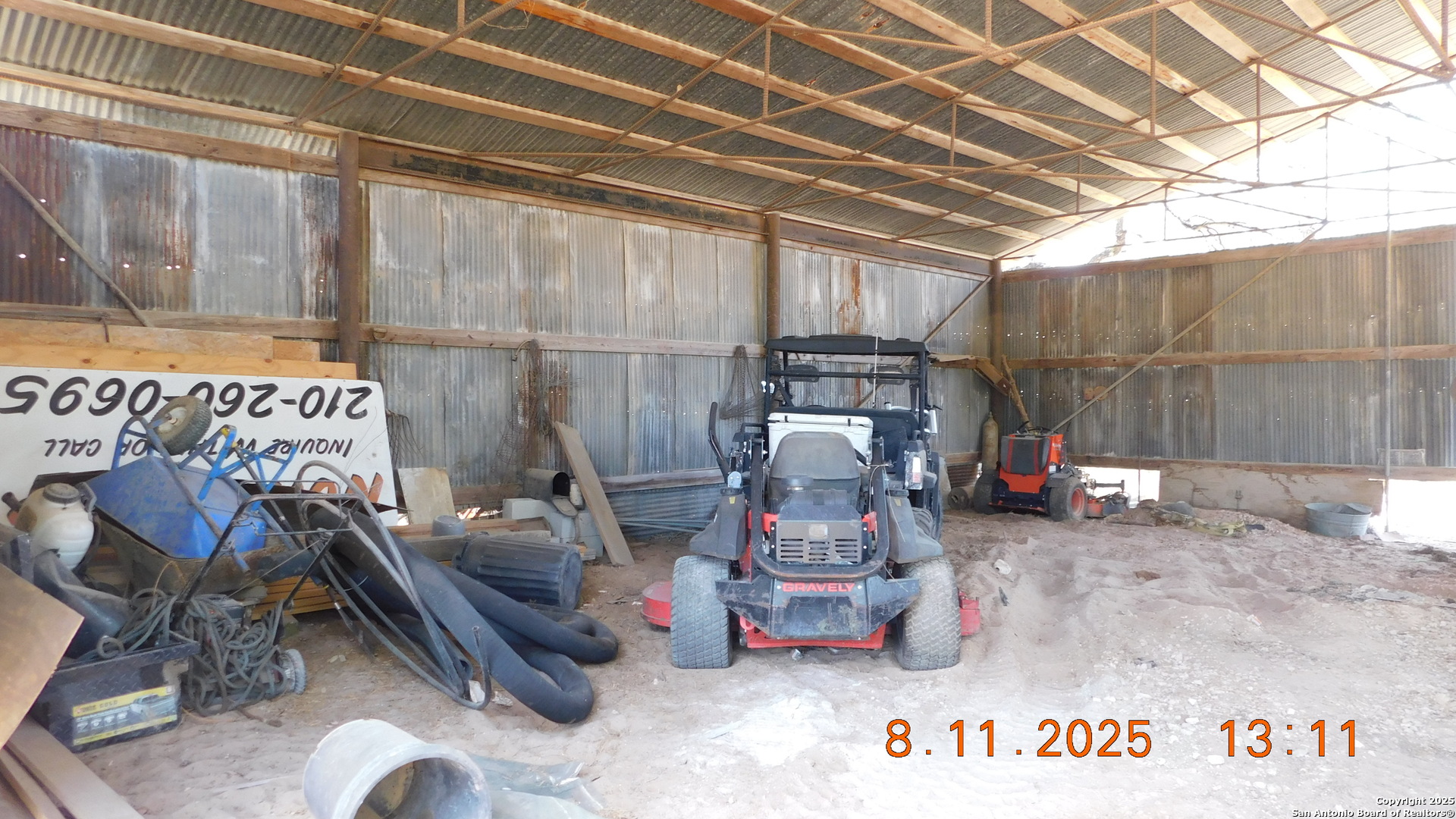 11620 Highway 16 Poteet, TX 78065 - Photo 20 of 38 a view of a room with gym equipment