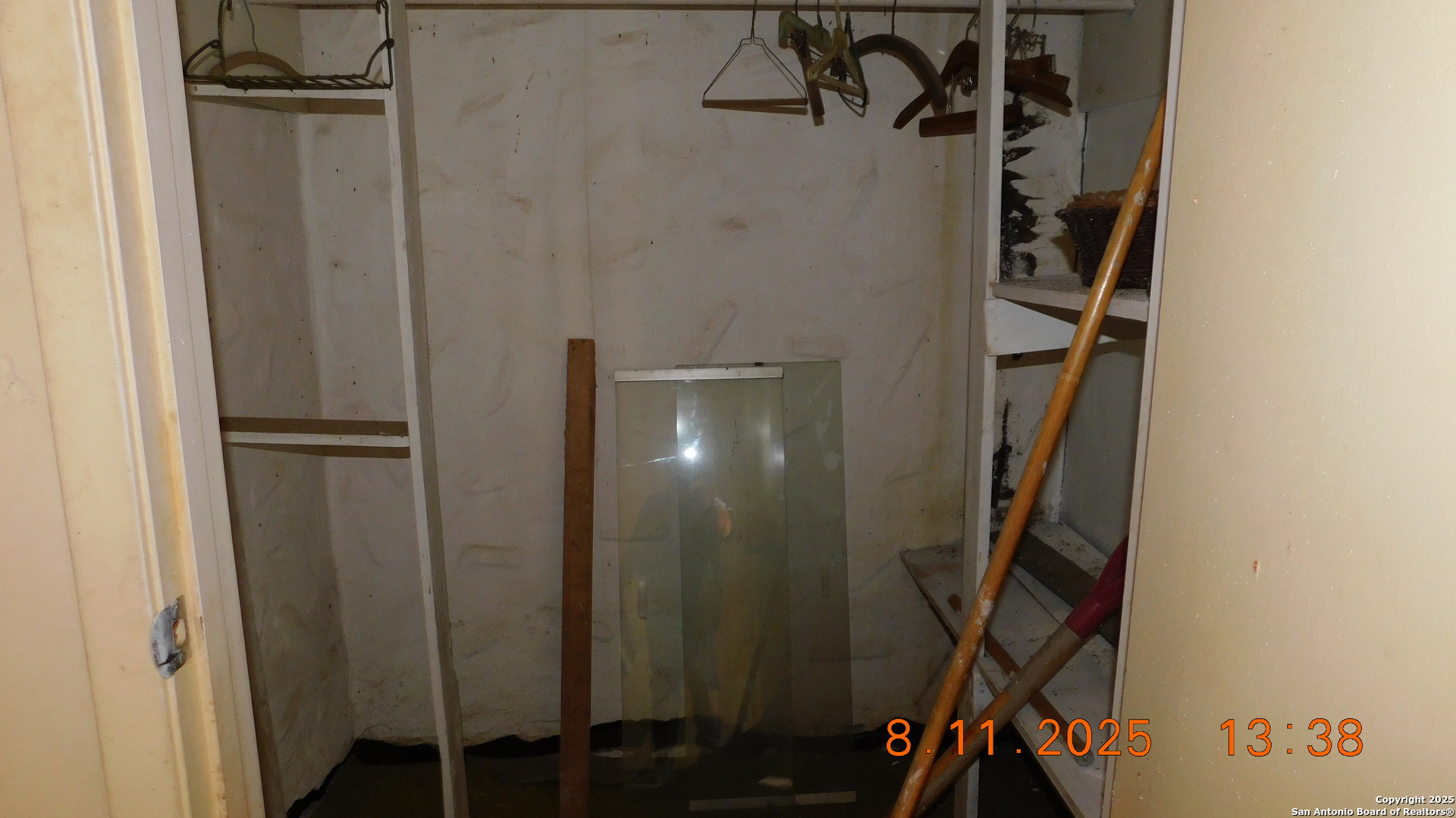 11620 Highway 16 Poteet, TX 78065 - Photo 34 of 38 a view of walk in closet