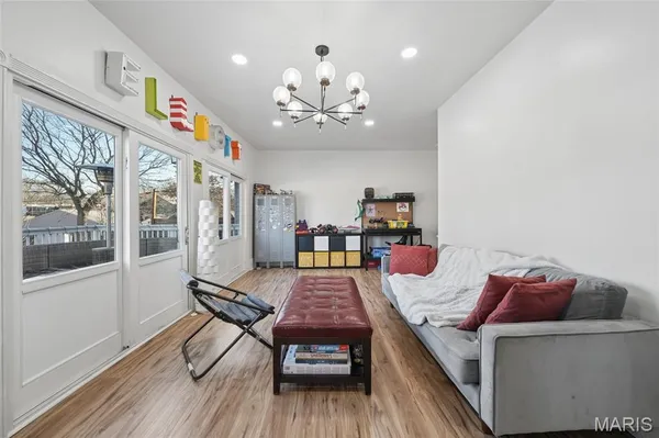 $425,000 | 4935 Reber Place, St. Louis, MO 63139