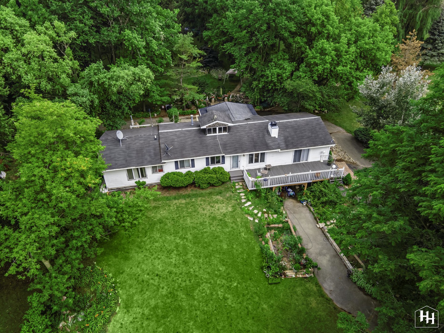 19903 McGuire Road Harvard, IL 60033 - Photo 1 of 49