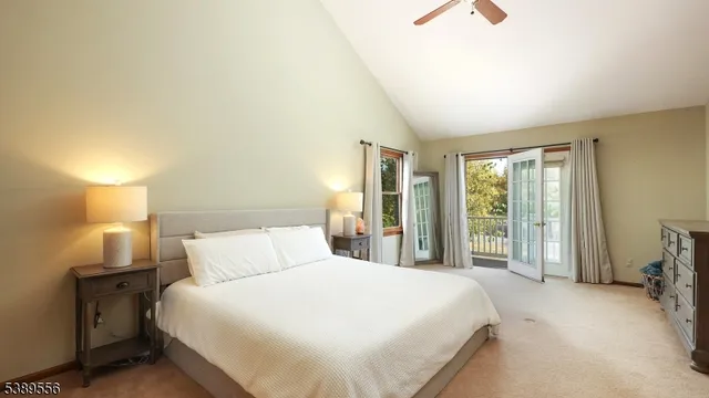 $885,000 | 4 Chamberlain Road, Flemington, NJ 08822