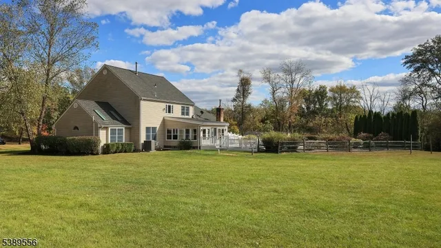 $885,000 | 4 Chamberlain Road, Flemington, NJ 08822