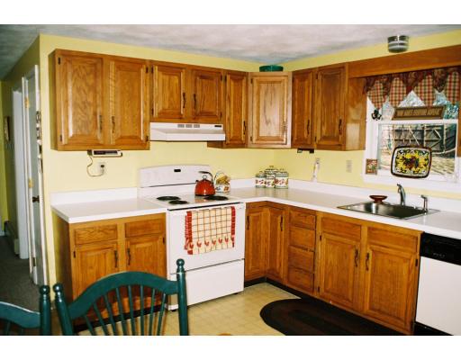 85 Copeland Road Lynn, MA 01904 - Photo 3 of 15 Gallery Image 3
