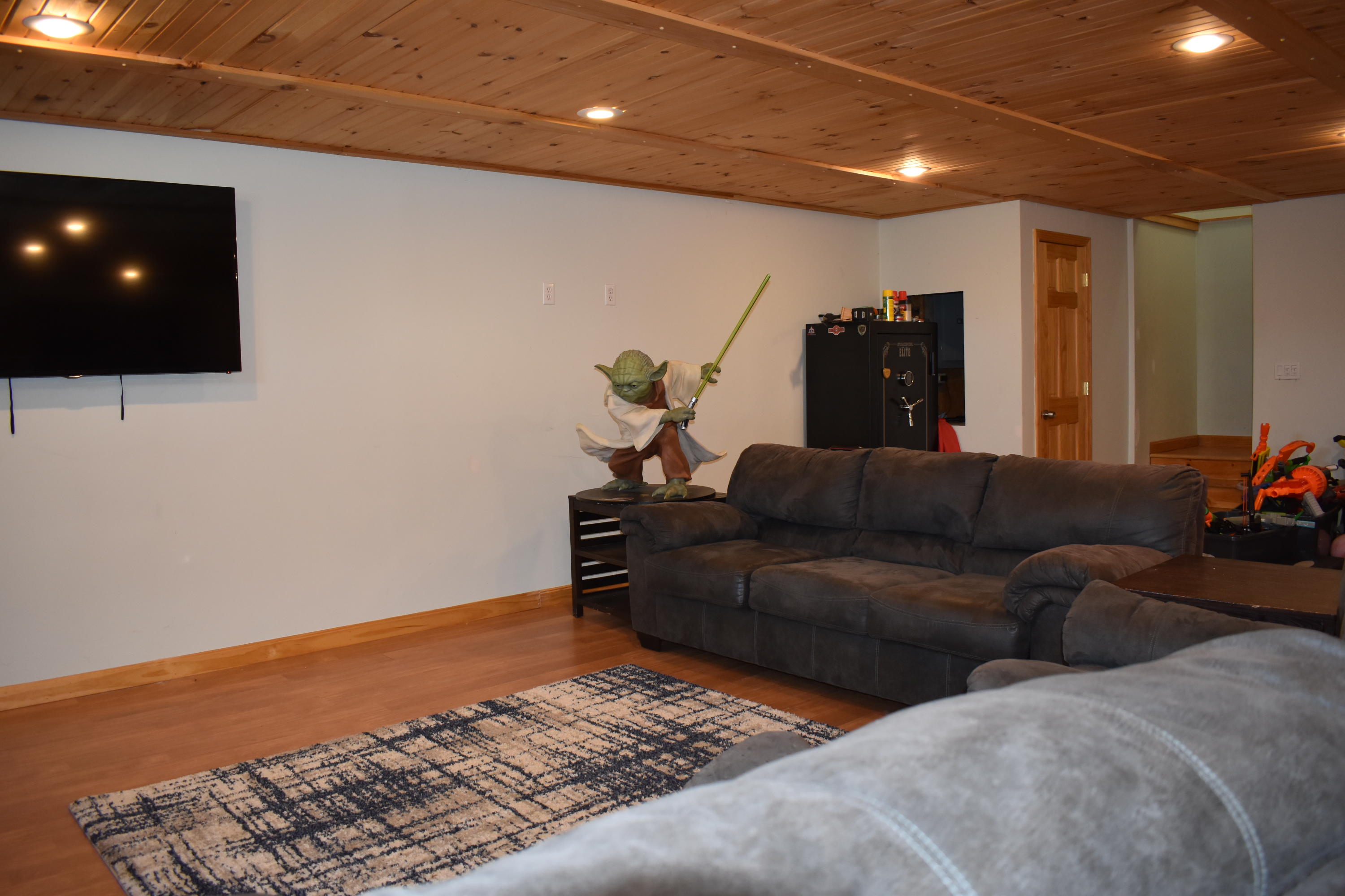 77 North Horseback Road Burnham, ME 04922 - Photo 23 of 49 family room