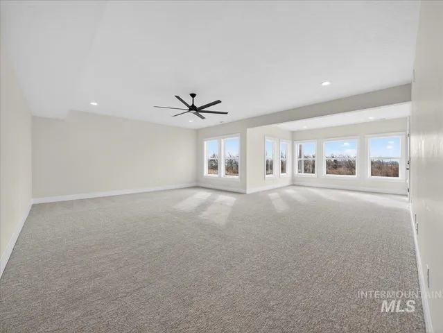 $1,175,000 | 25701 Clydesdale Lane, Parma, ID 83660