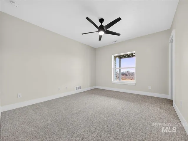 $1,175,000 | 25701 Clydesdale Lane, Parma, ID 83660