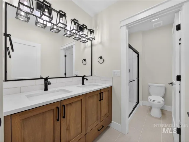 $1,175,000 | 25701 Clydesdale Lane, Parma, ID 83660