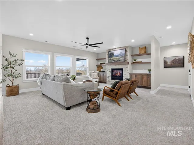 $1,175,000 | 25701 Clydesdale Lane, Parma, ID 83660