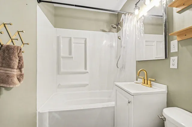 $99,000 | 809 North Elm Avenue, Jackson, MI 49202