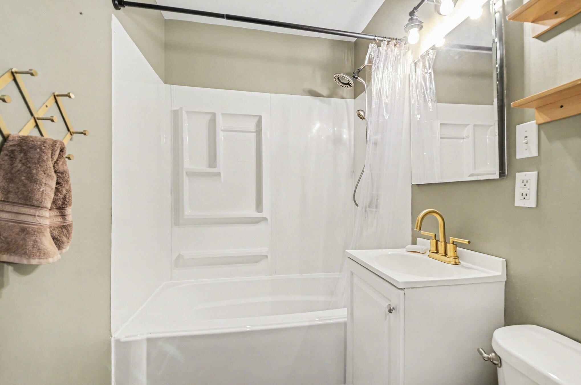 809 North Elm Avenue Jackson, MI 49202 - Photo 8 of 15 011_dsc_0021_370