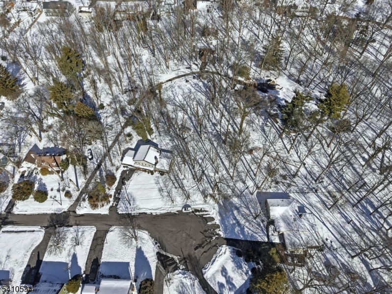 401 Acacia Road Scotch Plains, NJ 07076 - Photo 7 of 10