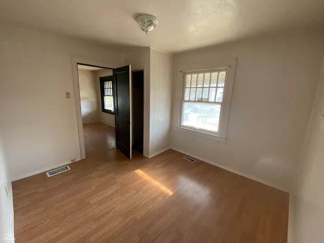 $1,500 | 1351 South Belmont Avenue, Indianapolis, IN 46221