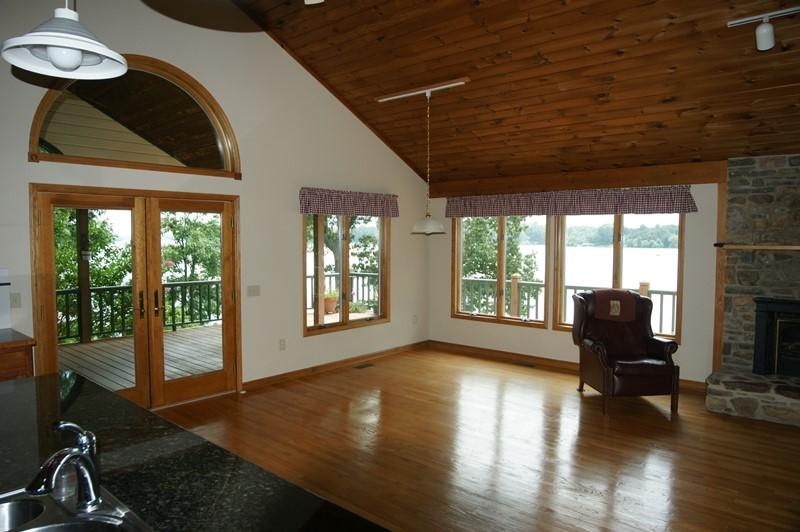 108 Aspen Road Moneta, VA 24121 - Photo 5 of 12 Great Room Views
