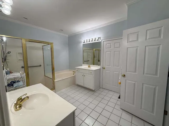 $549,900 | 3178 Haynes Drive, Unit H, Gainesville, GA 30506