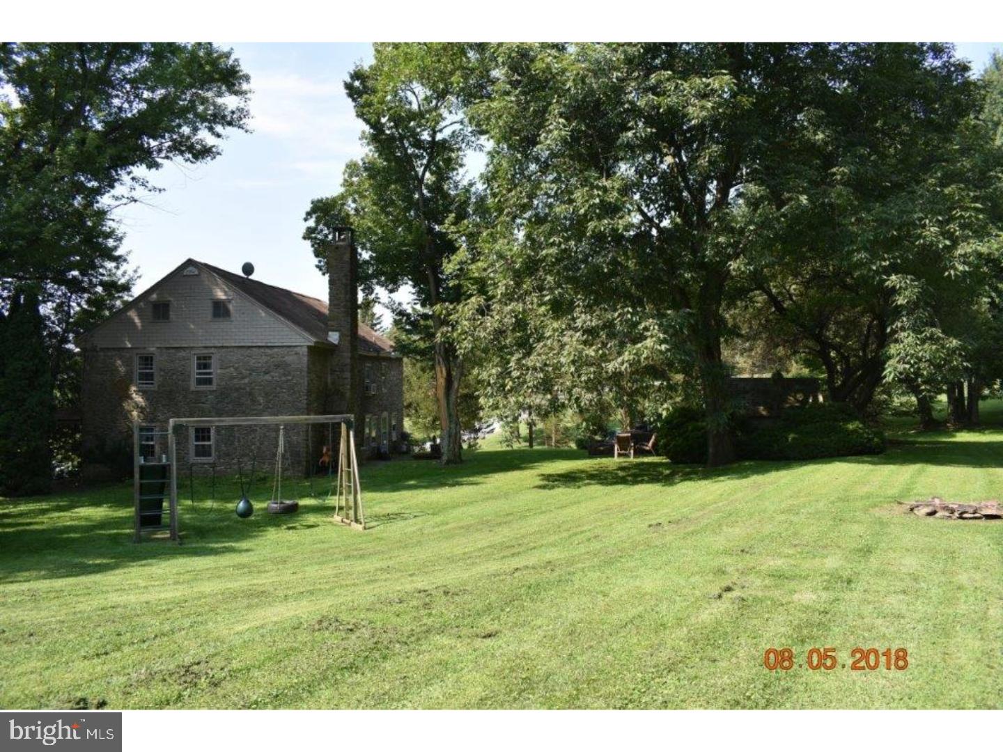 621 Nursery Road Kempton, PA 19529 - Photo 15 of 25