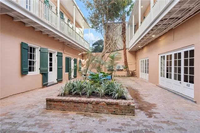 $499,000 | 518 Governor Nicholls Street, Unit 201, New Orleans, LA 70116