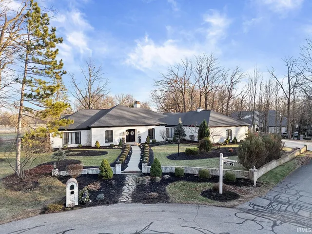 $750,000 | 52 Eagle Crest Court, West Lafayette, IN 47906