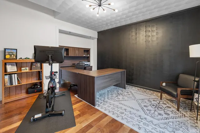 $750,000 | 52 Eagle Crest Court, West Lafayette, IN 47906