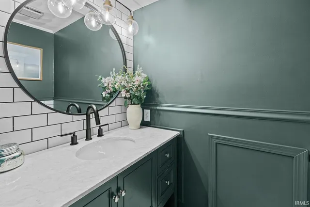 $750,000 | 52 Eagle Crest Court, West Lafayette, IN 47906